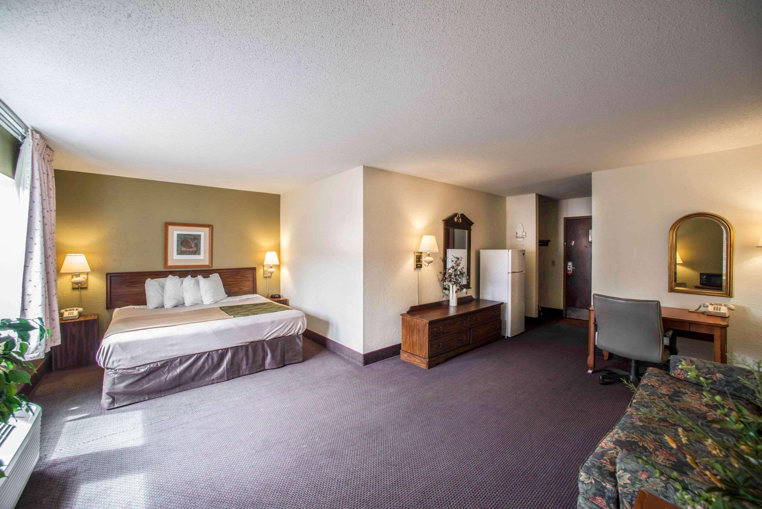 Econo Lodge Marion Esterno foto