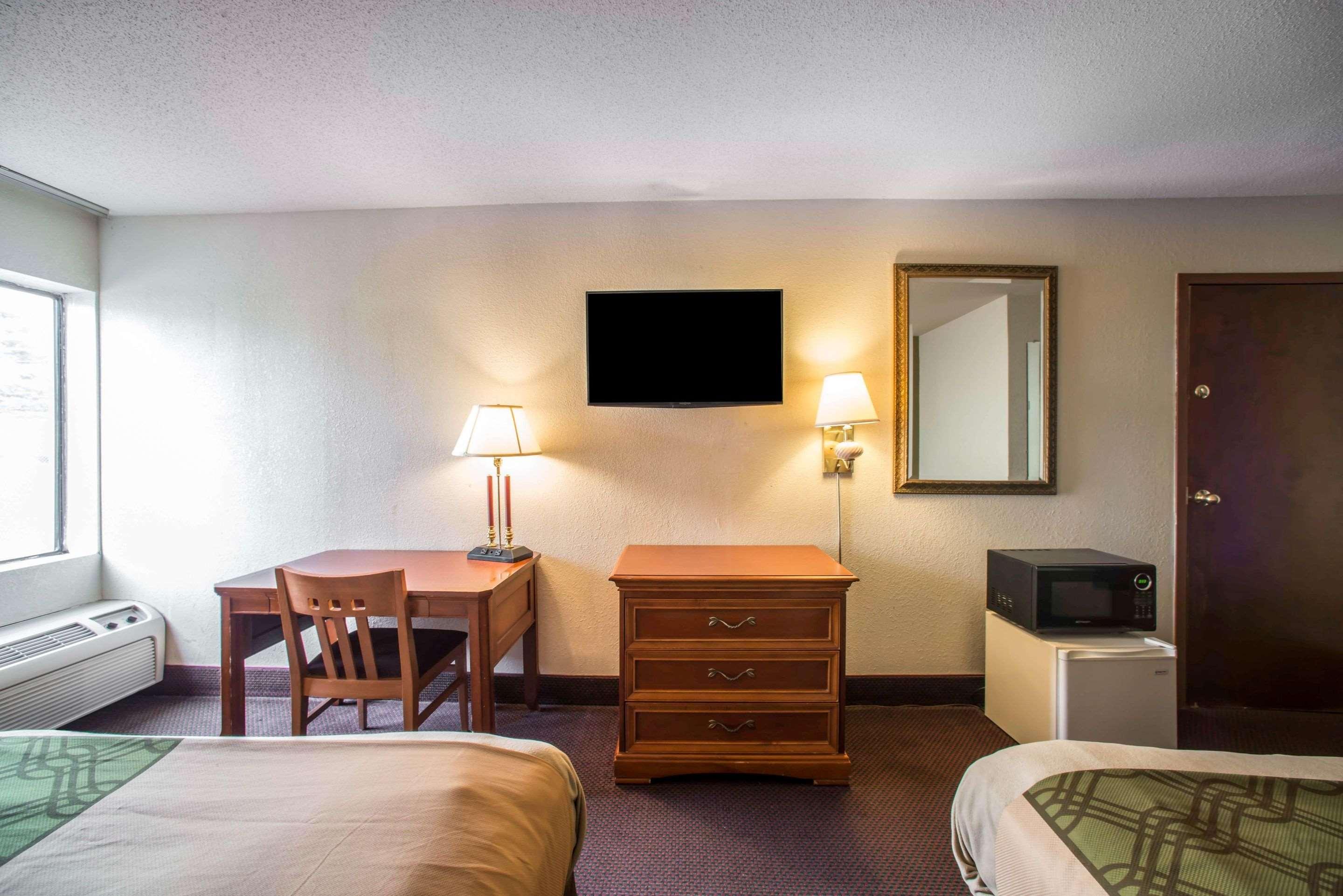 Econo Lodge Marion Esterno foto