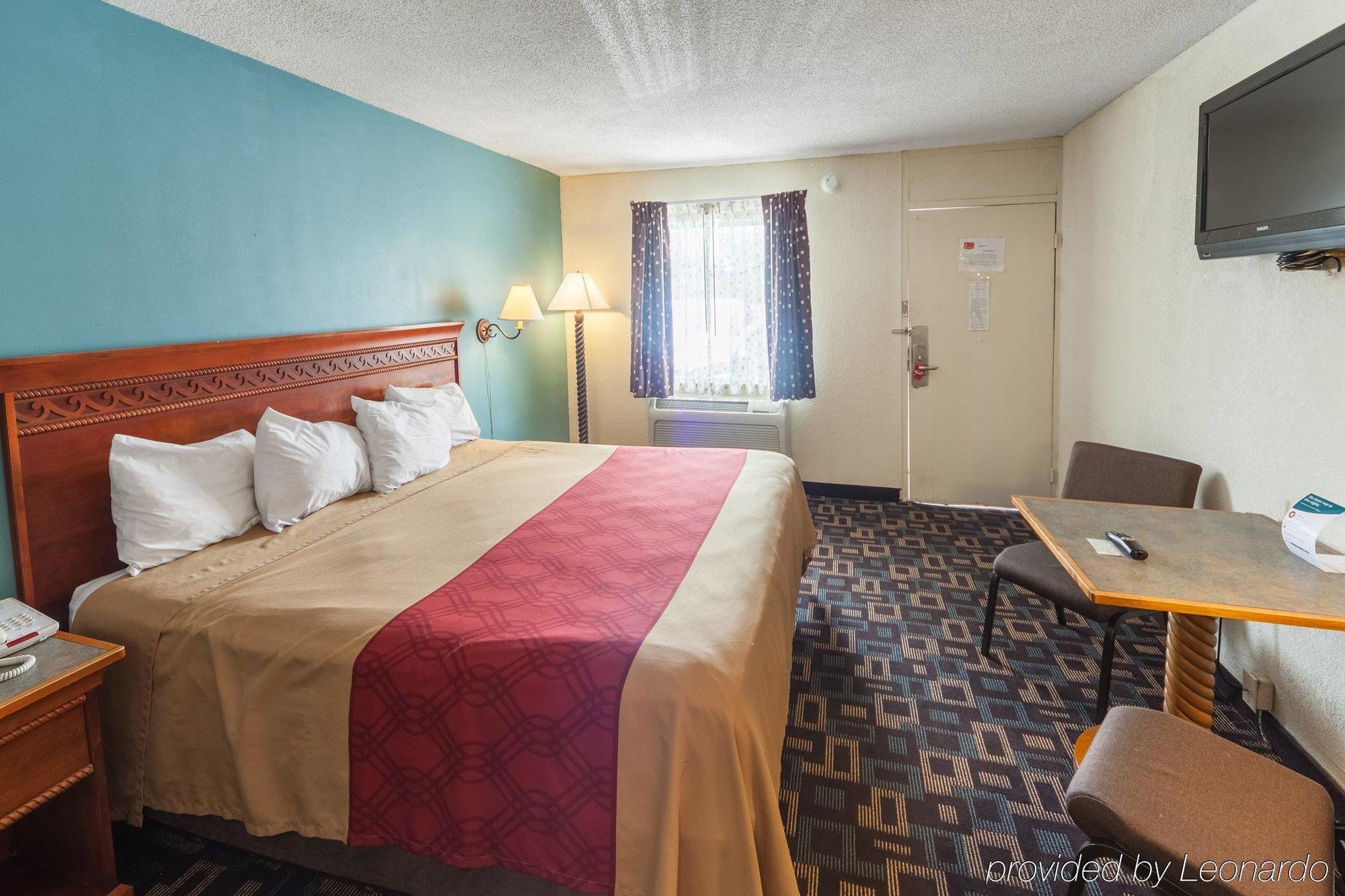 Econo Lodge Marion Esterno foto