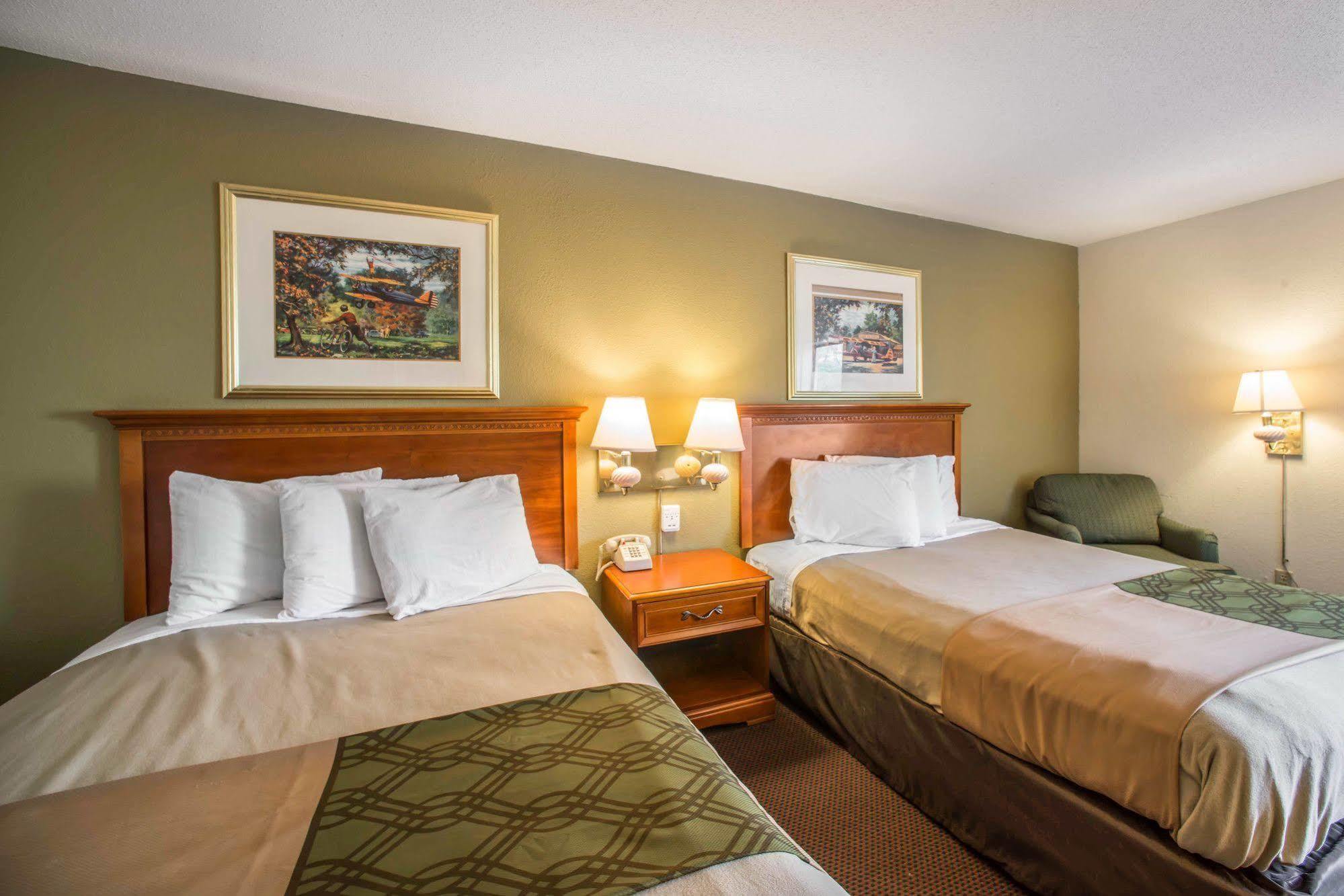 Econo Lodge Marion Esterno foto
